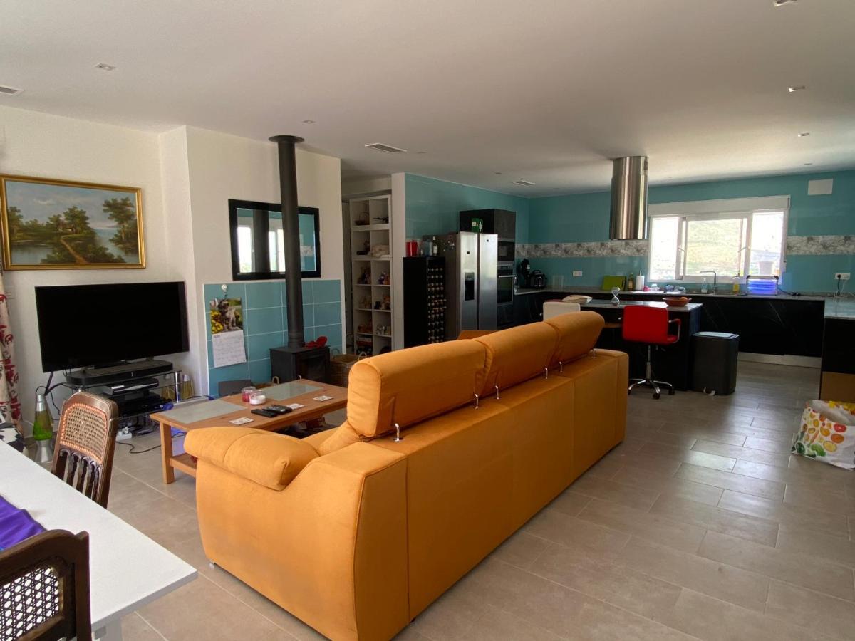 لا رومانا Casa Andmar - Mountain Retreat Bnb المظهر الخارجي الصورة